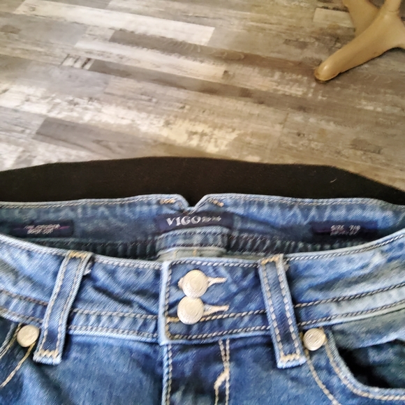 Vigoss Jeans - Picture 2 of 4